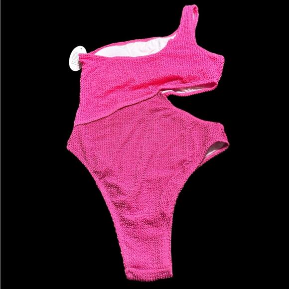 Lnadays Pink Cut Out One Strap One Piece Swimsuit size Small NWT - Picture 2 of 6